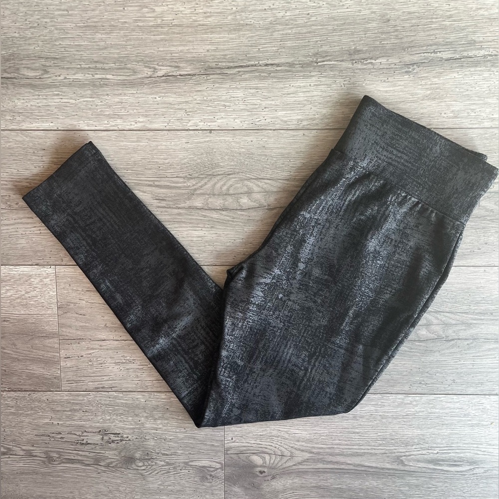 Joan Vass New York Women’s Pull On Pant Dress Legging 2 Tone Black Gray Medium